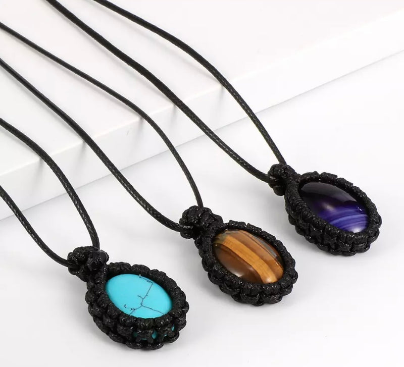 Natural Crystal Pendant Necklace - macrame adjustable