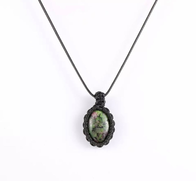 Natural Crystal Pendant Necklace - macrame adjustable
