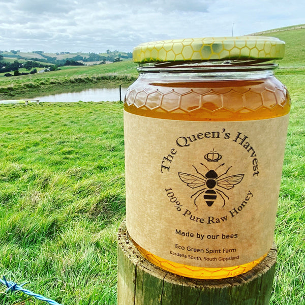 The Queen’s Harvest Honey 1kg
